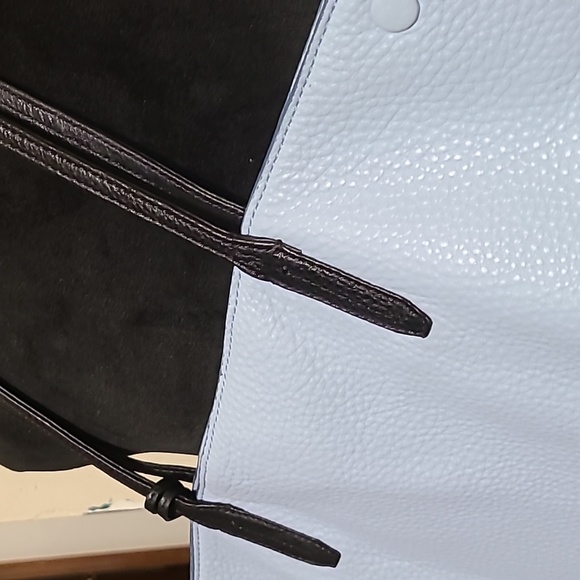 Etienne Aigner Baby Blue Leather Tote/Shoulder Bag - Picture 2 of 13